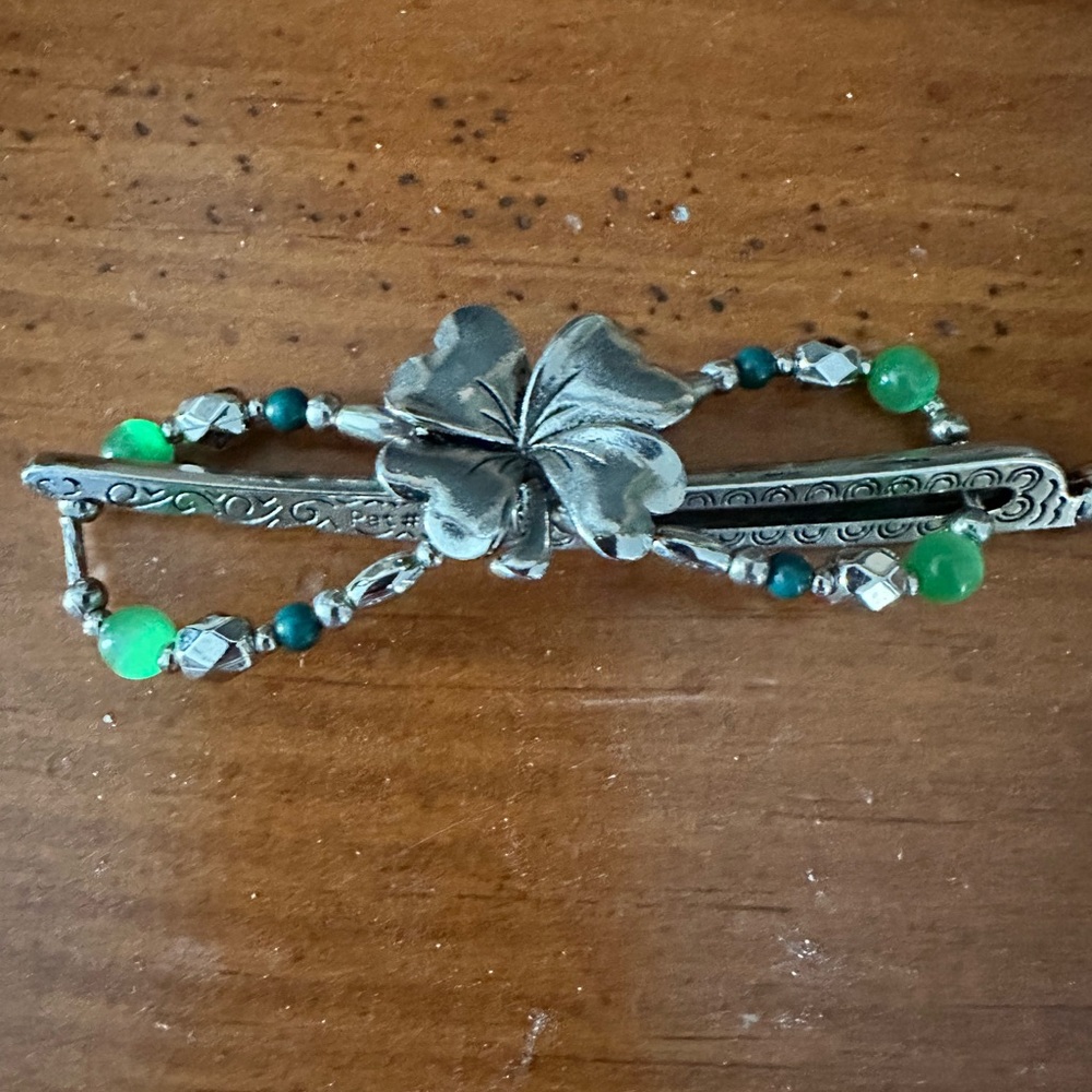 Four Leaf Clover hair piece
